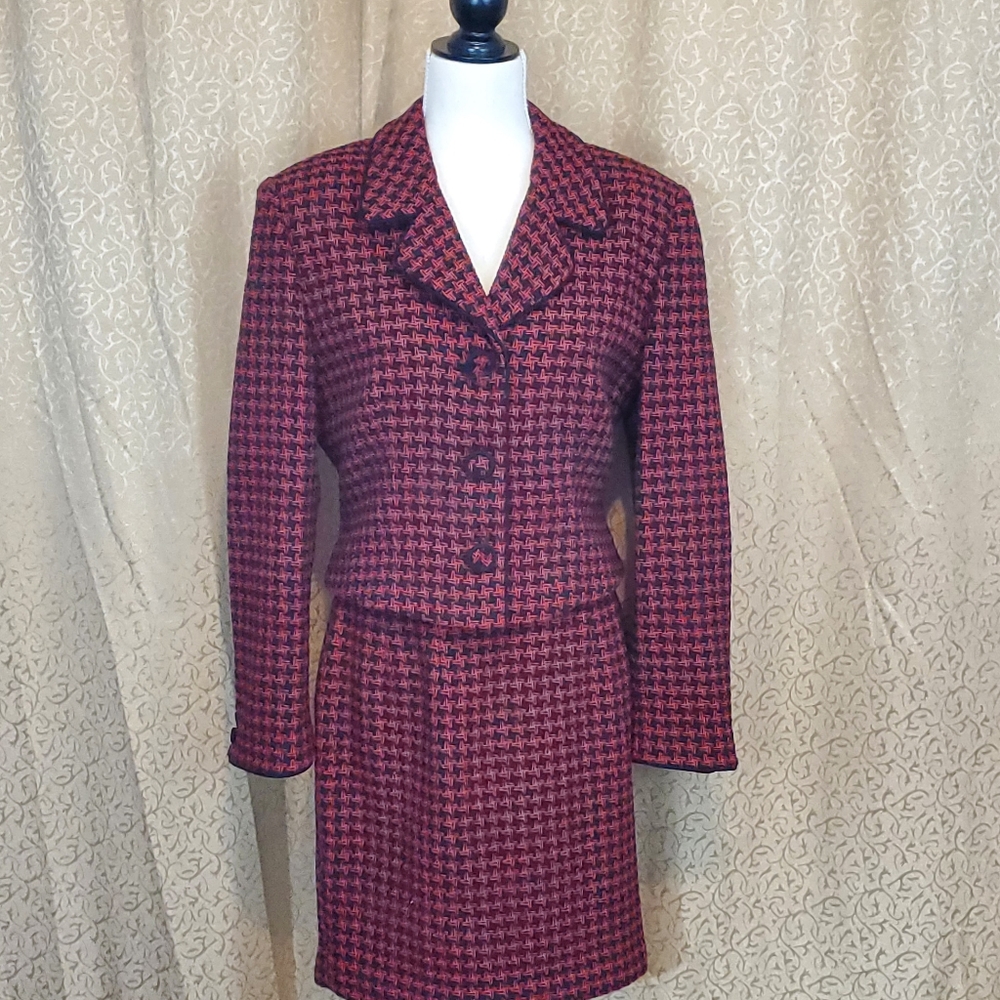 Barami Couture 2pc Skirt Suite Size 12